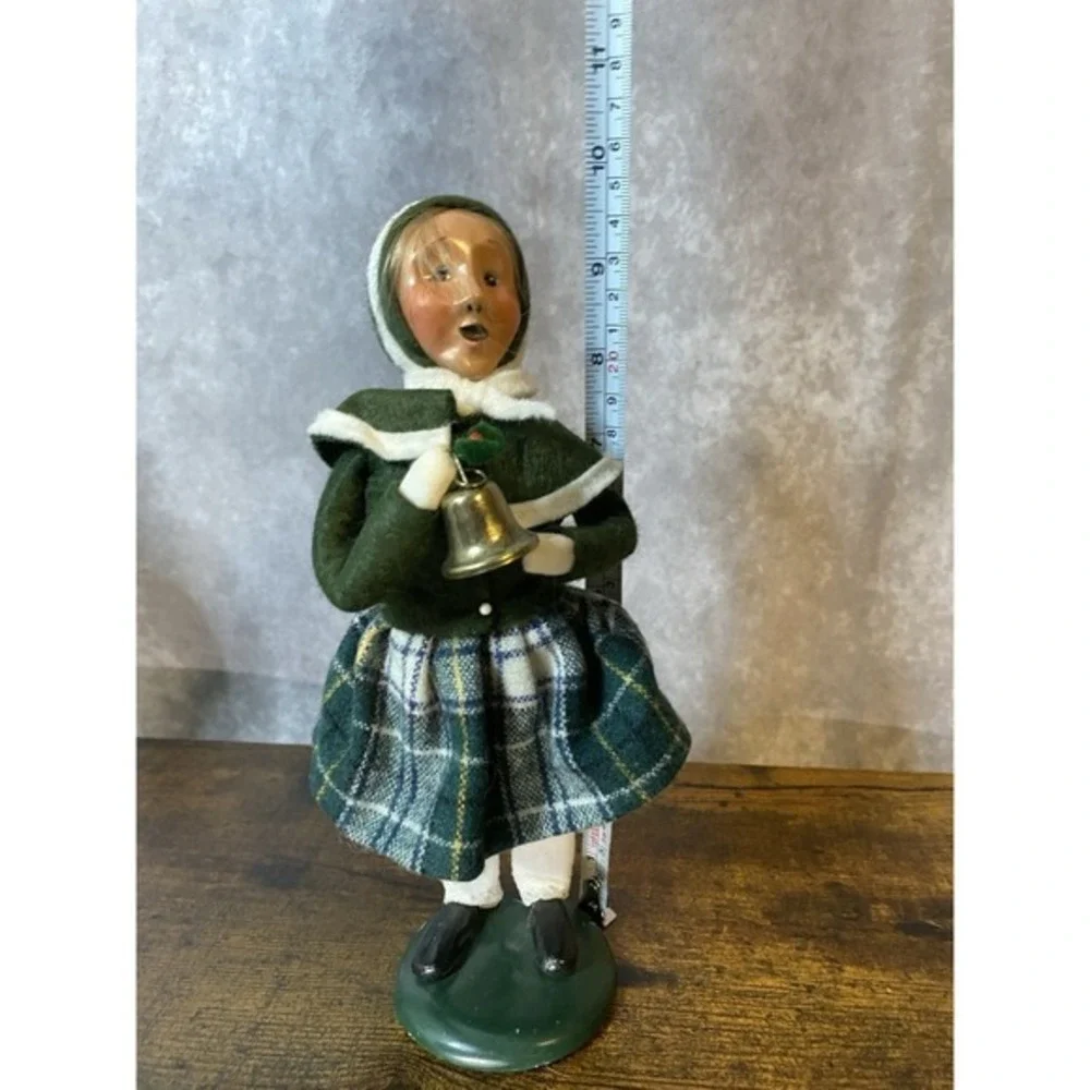 Vintage Byers Choice Carolers‎ Girl Doll Figurine With Bell Christmas 90s